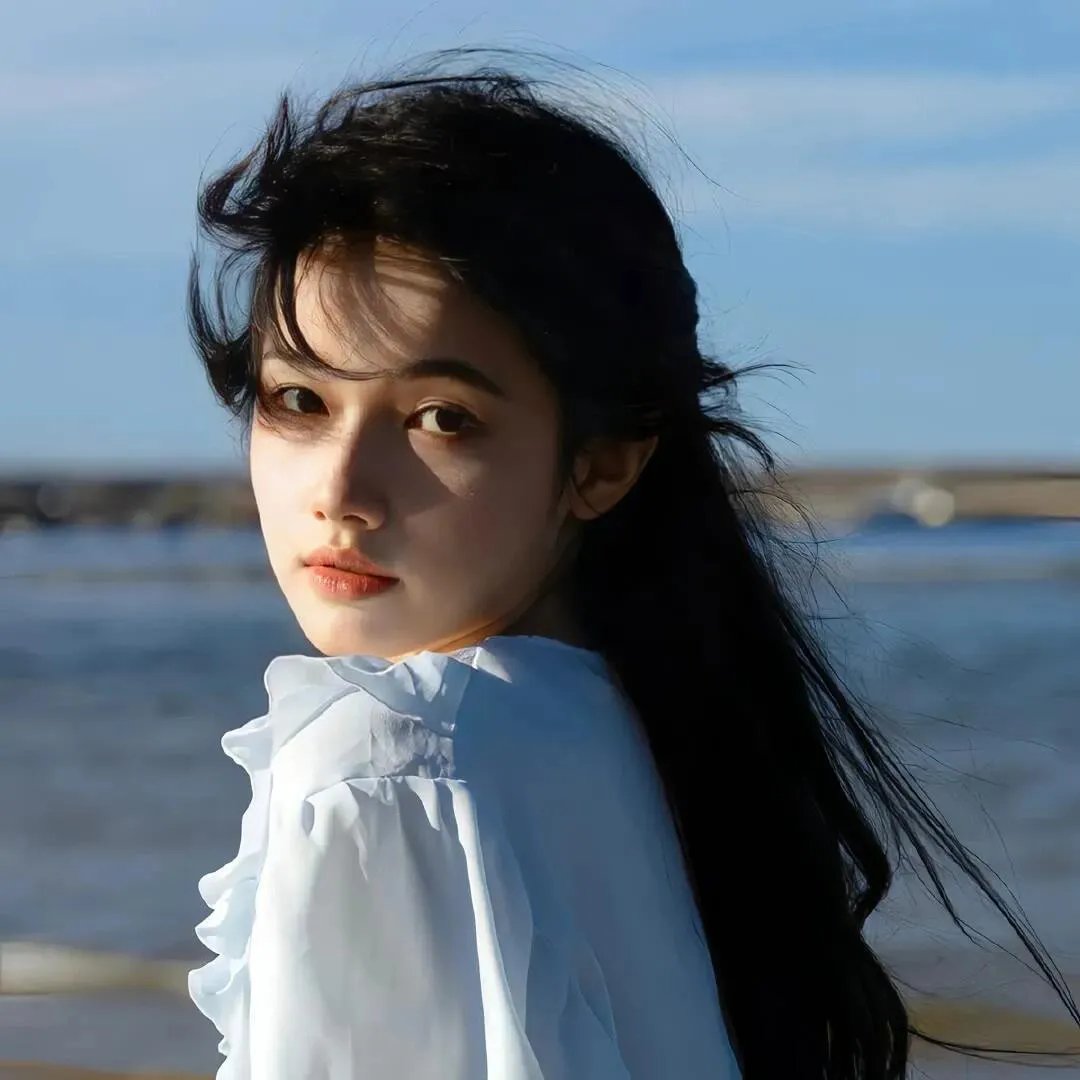 旧巷灯火又阑珊